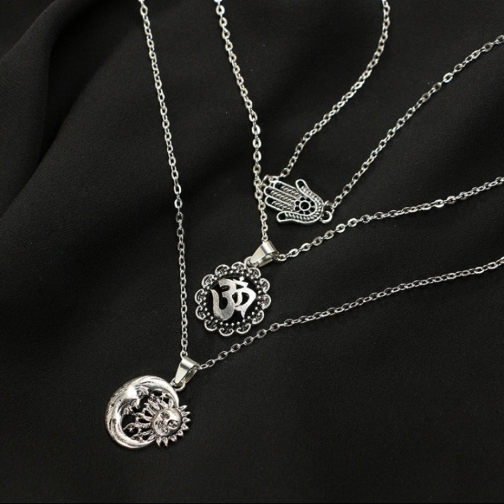 3/$30 Bohemian Layered Multilayered Necklace - Picture 4 of 5